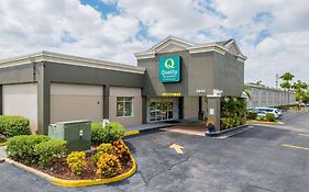 Quality Inn & Suites Near Fairgrounds Ybor City Tampa, Fl